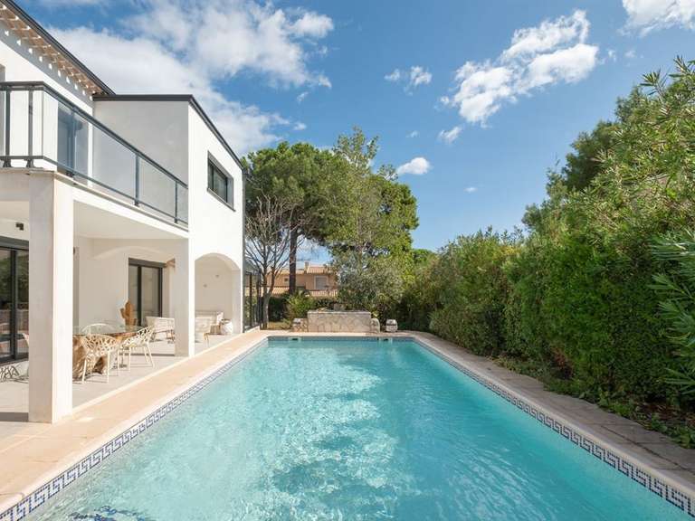 Maison Le cap-d-agde - 1 chambre - 184m²