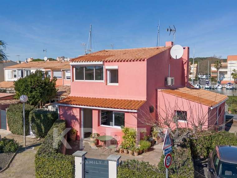 Maison Le cap-d-agde - 3 chambres - 133m²