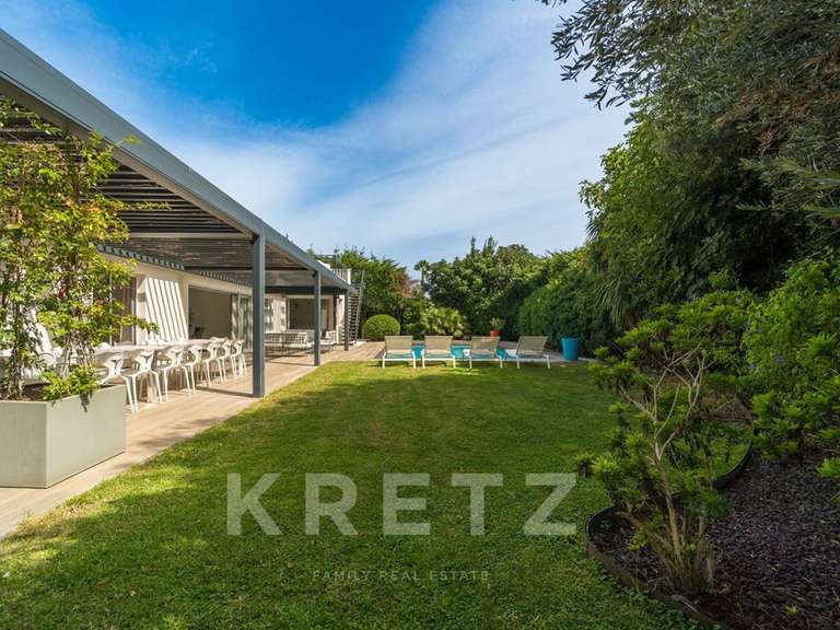 House le cap-d-agde - 6 bedrooms - 240m²