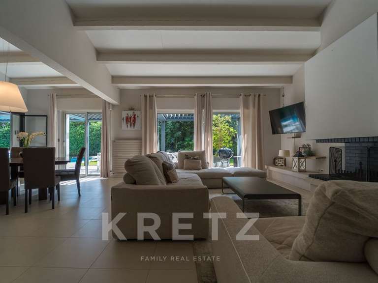 House le cap-d-agde - 6 bedrooms - 240m²