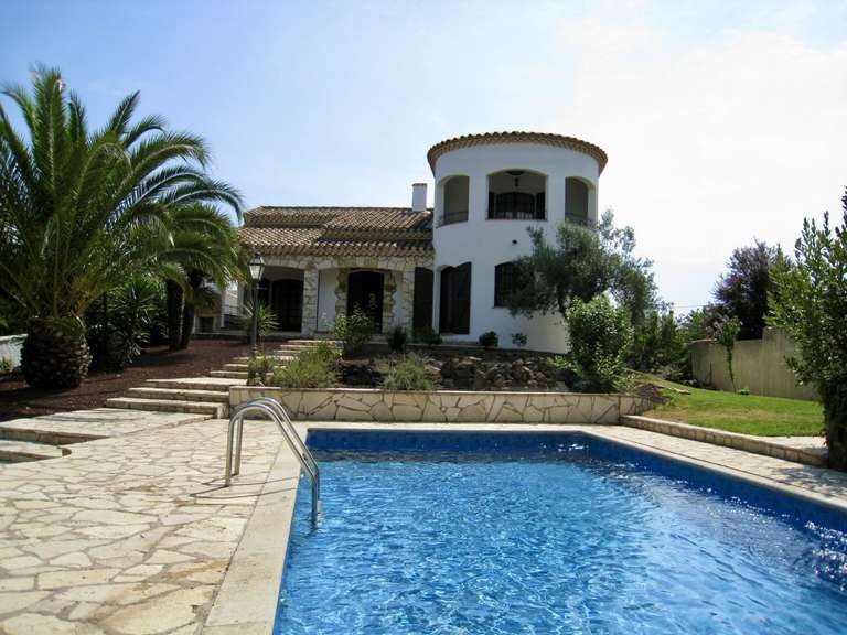 Maison Le cap-d-agde - 330m²