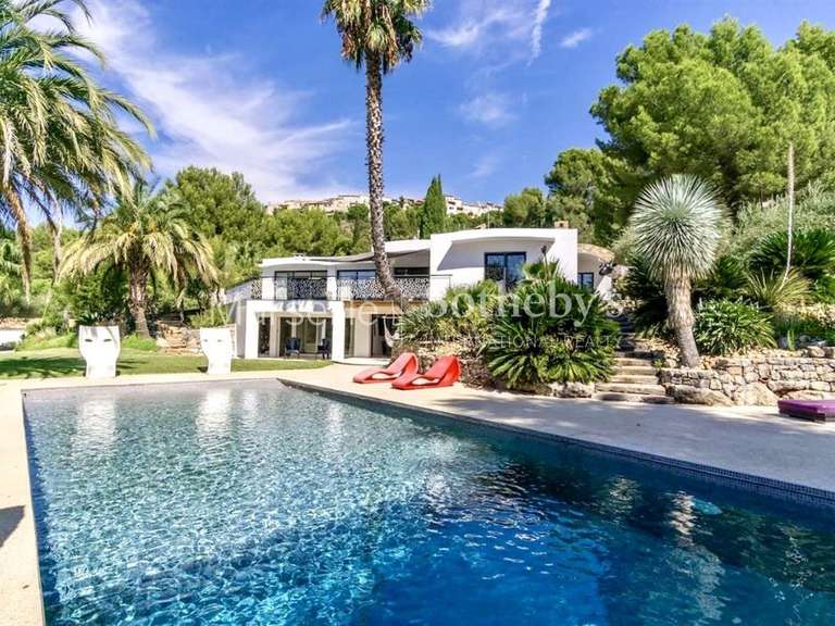 Maison Le Castellet - 7 chambres - 350m²