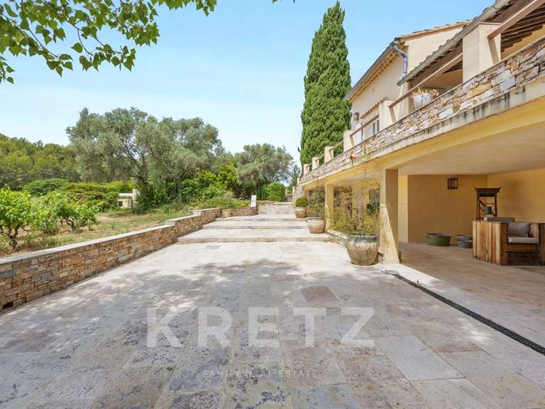 Maison Le Castellet - 4 chambres - 325m²