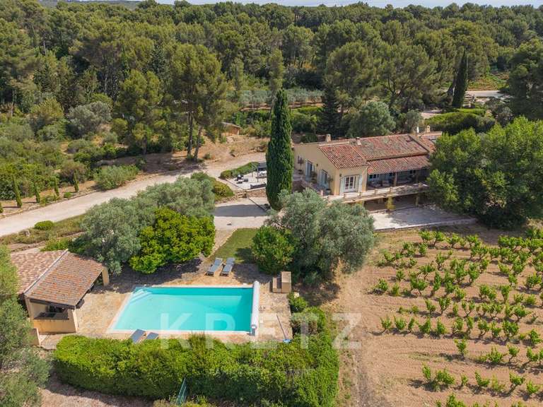 House Le Castellet - 4 bedrooms - 325m²
