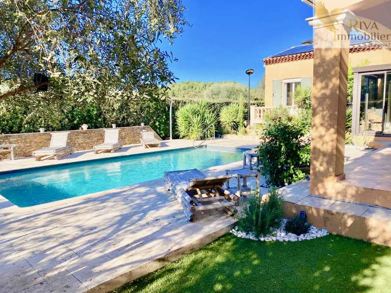 Villa Le Castellet - 4 bedrooms - 170m²