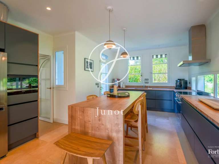 Maison Le Cellier - 8 chambres - 485m²