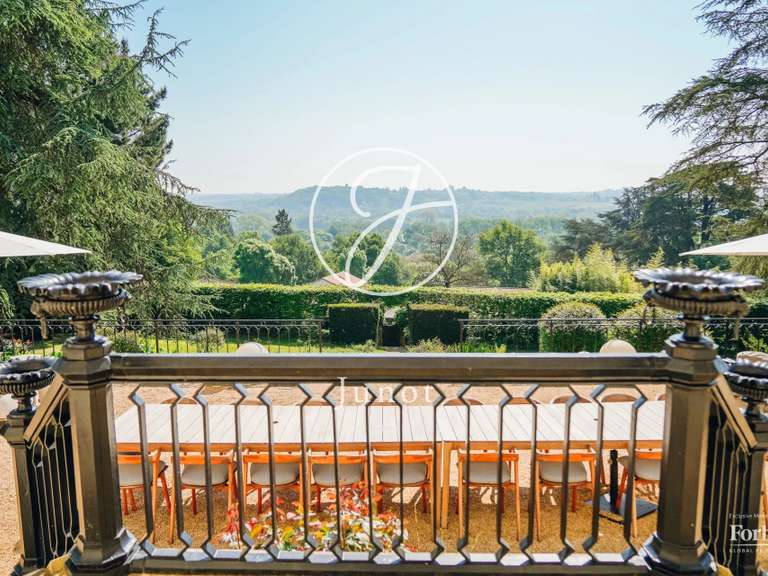 Maison Le Cellier - 8 chambres - 485m²