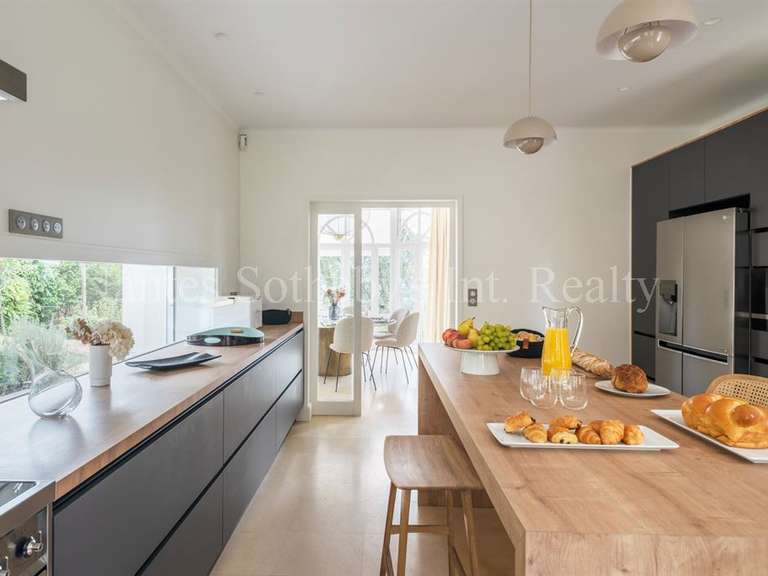 House Le Cellier - 5 bedrooms - 358m²