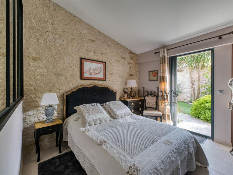 Vente Maison Le Château-d'Oléron - 7 chambres