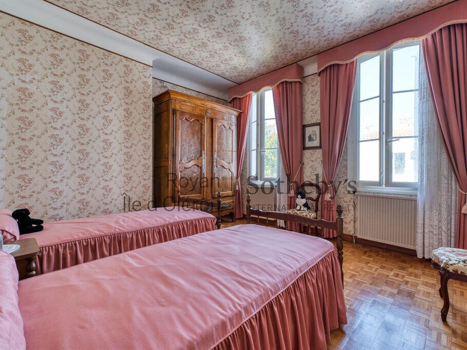 House Le Château-d'Oléron