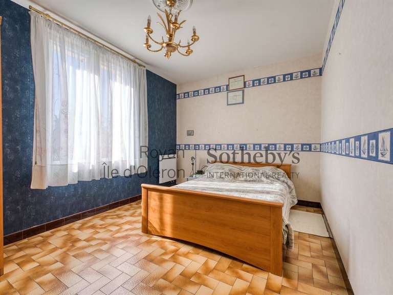 Maison Le Château-d'Oléron - 7 chambres - 302m²