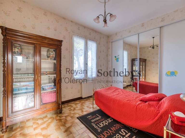 Maison Le Château-d'Oléron - 5 chambres - 182m²