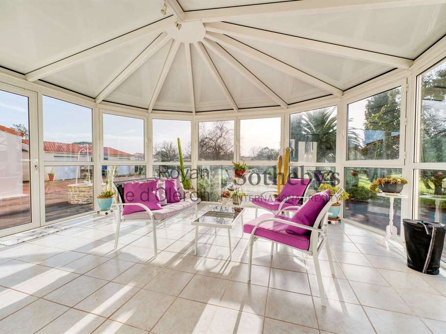 House Le Château-d'Oléron