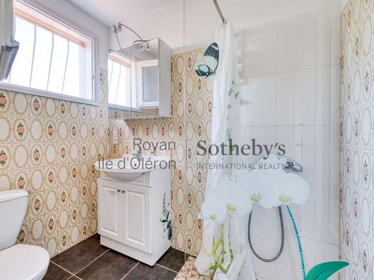 Maison Le Château-d'Oléron - 7 chambres - 302m²