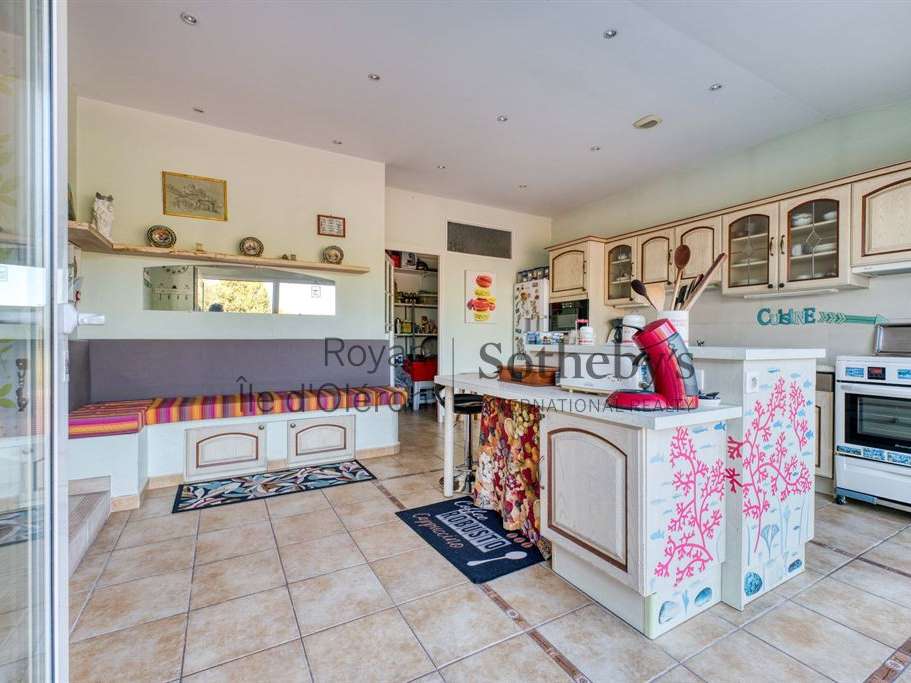 House Le Château-d'Oléron