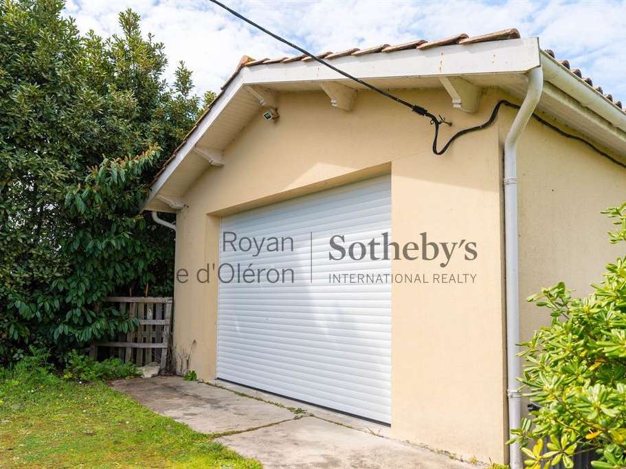 House Le Château-d'Oléron