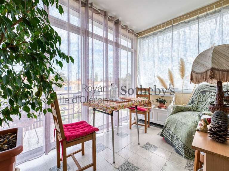 House Le Château-d'Oléron - 5 bedrooms - 173m²