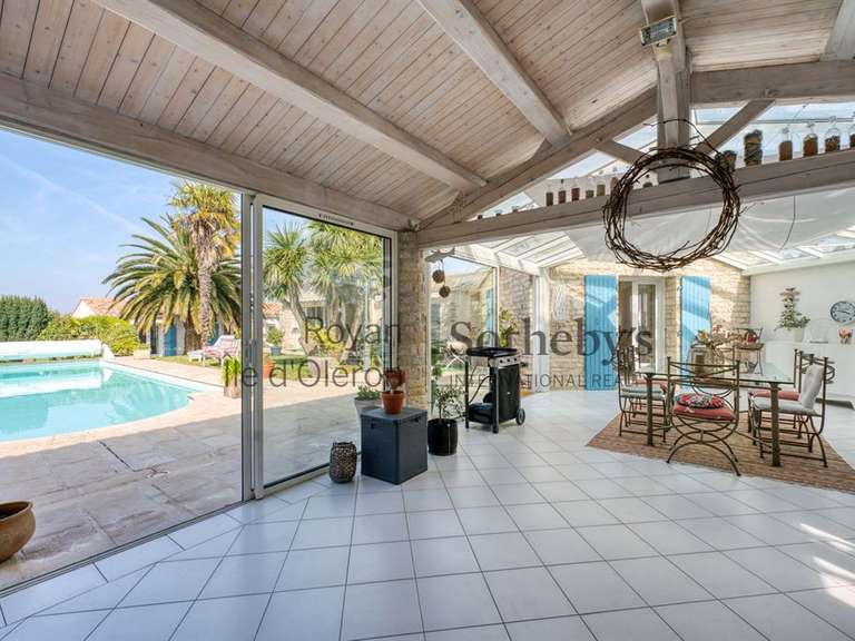 Maison Le Château-d'Oléron - 4 chambres - 300m²