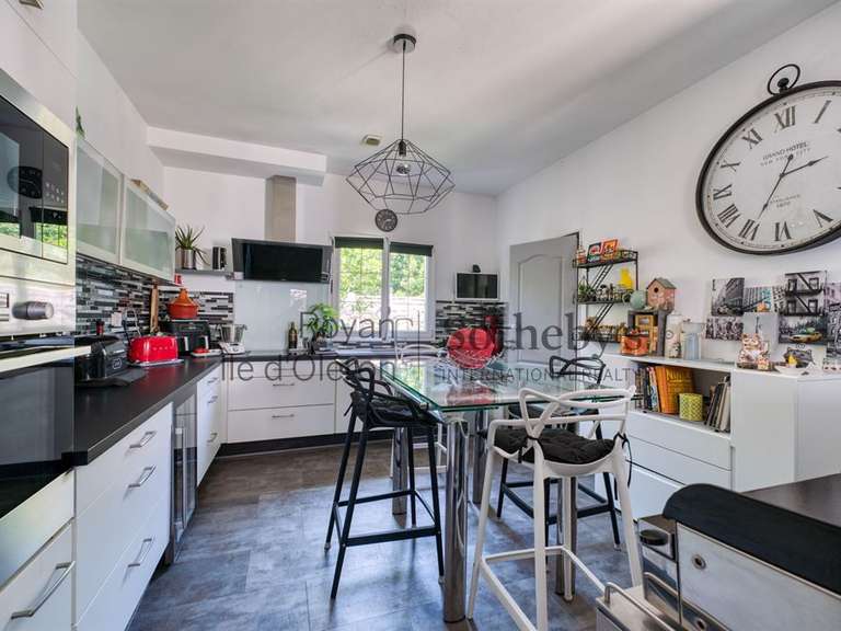 Maison Le Château-d'Oléron - 4 chambres - 228m²