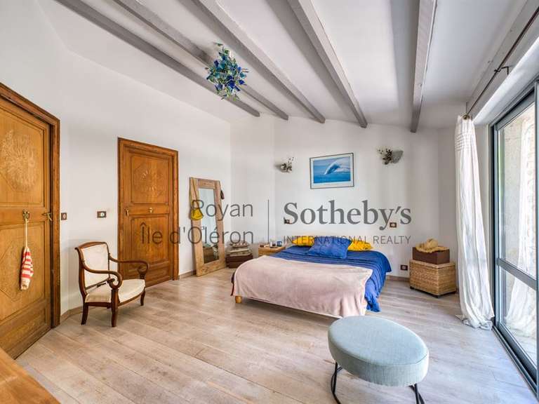 Maison Le Château-d'Oléron - 4 chambres - 228m²