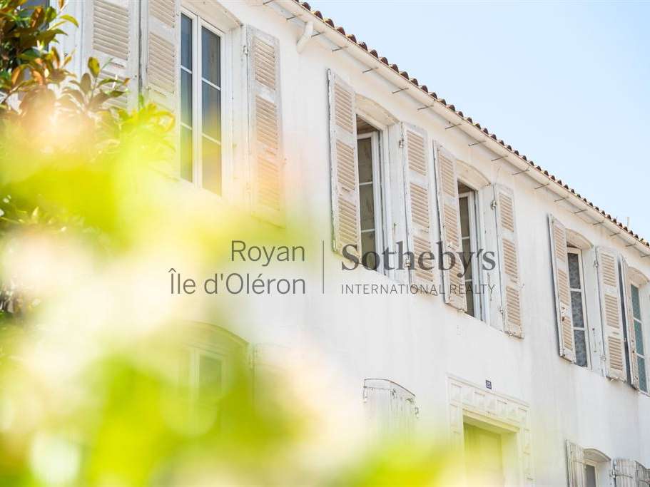 House Le Château-d'Oléron