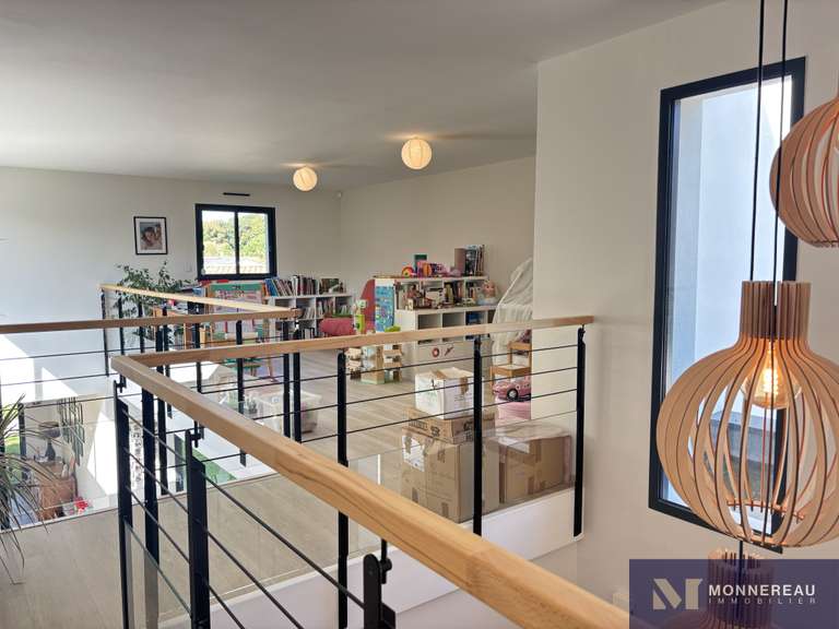 Maison Le Chay - 5 chambres - 206m²