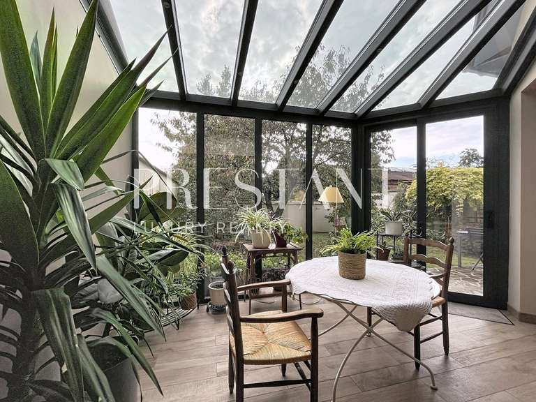 Maison Le Chesnay - 5 chambres - 201m²