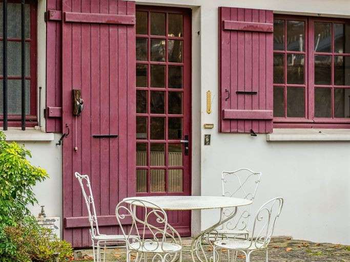 House Le Chesnay - 13 bedrooms - 395m²