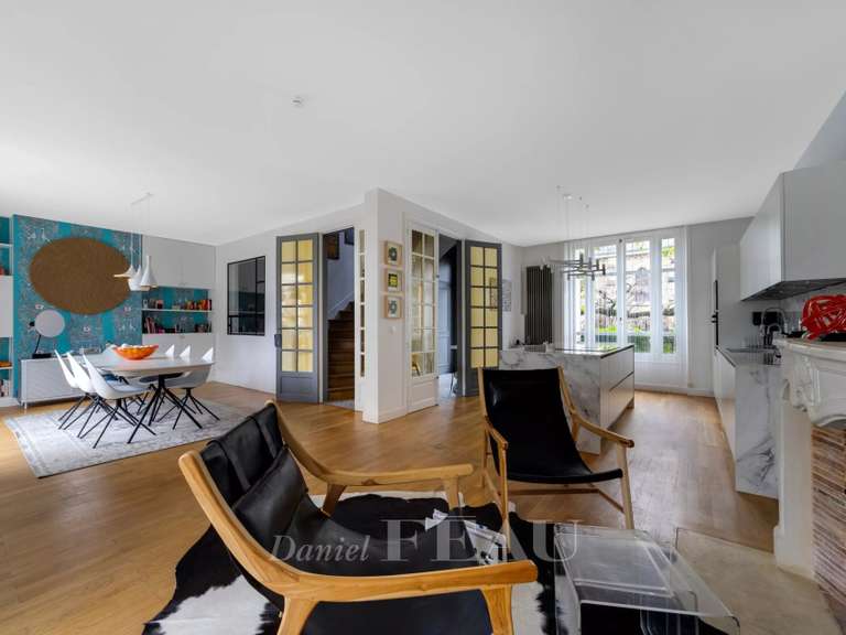 Maison Le Chesnay - 9 chambres - 443m²