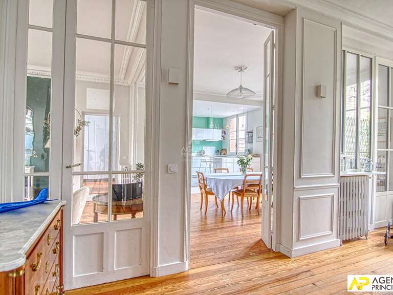 Appartement Le Chesnay-Rocquencourt - 3 chambres - 114m²