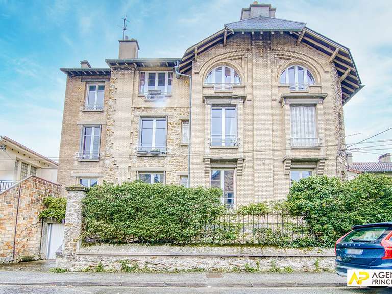 Appartement Le Chesnay-Rocquencourt - 3 chambres - 114m²