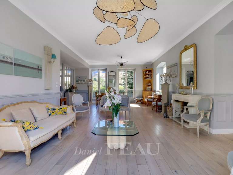 Maison Le Chesnay-Rocquencourt - 6 chambres - 263m²