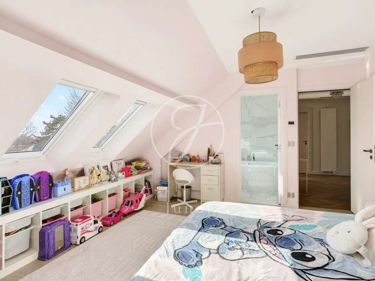 Maison Le Chesnay-Rocquencourt - 4 chambres - 330m²