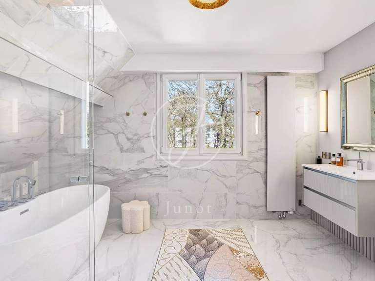 Maison Le Chesnay-Rocquencourt - 4 chambres - 330m²