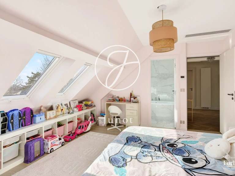 Maison Le Chesnay-Rocquencourt - 4 chambres - 330m²