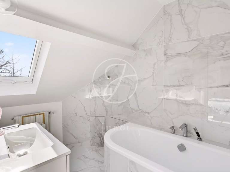 Maison Le Chesnay-Rocquencourt - 4 chambres - 330m²