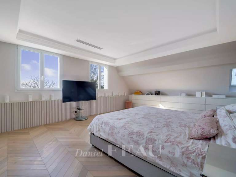 Maison Le Chesnay-Rocquencourt - 4 chambres - 330m²