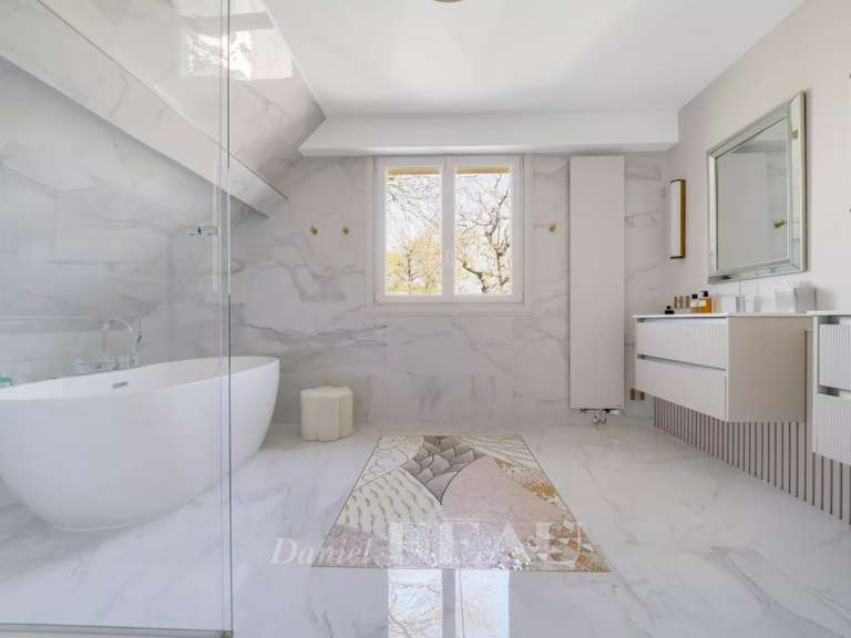 Maison Le Chesnay-Rocquencourt - 4 chambres - 330m²