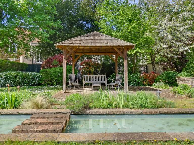 Maison Le Chesnay-Rocquencourt - 7 chambres - 494m²