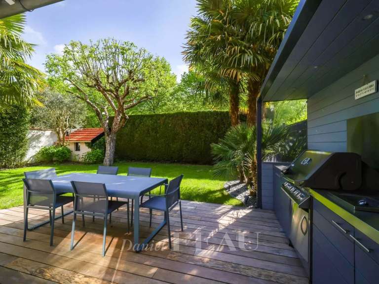 Maison Le Chesnay-Rocquencourt - 4 chambres - 142m²