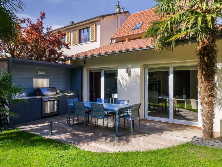Maison Le Chesnay-Rocquencourt - 4 chambres - 142m²