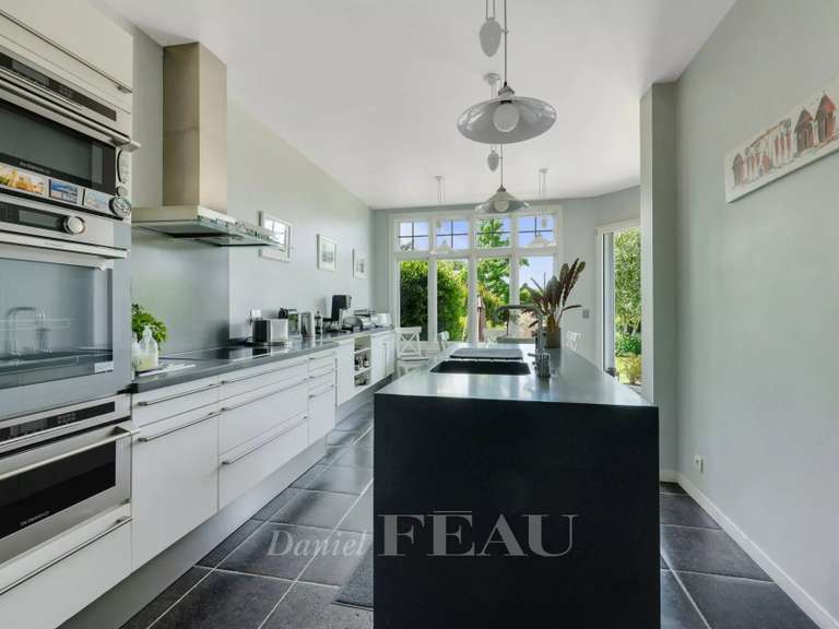 Maison Le Chesnay-Rocquencourt - 4 chambres - 245m²