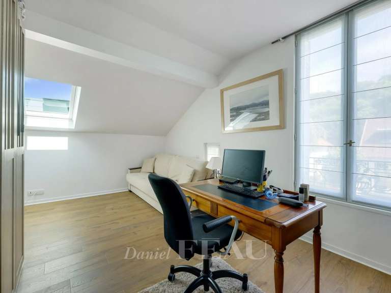 Maison Le Chesnay-Rocquencourt - 4 chambres - 245m²