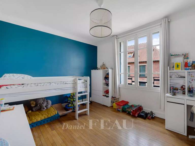 House Le Chesnay-Rocquencourt - 5 bedrooms - 125m²