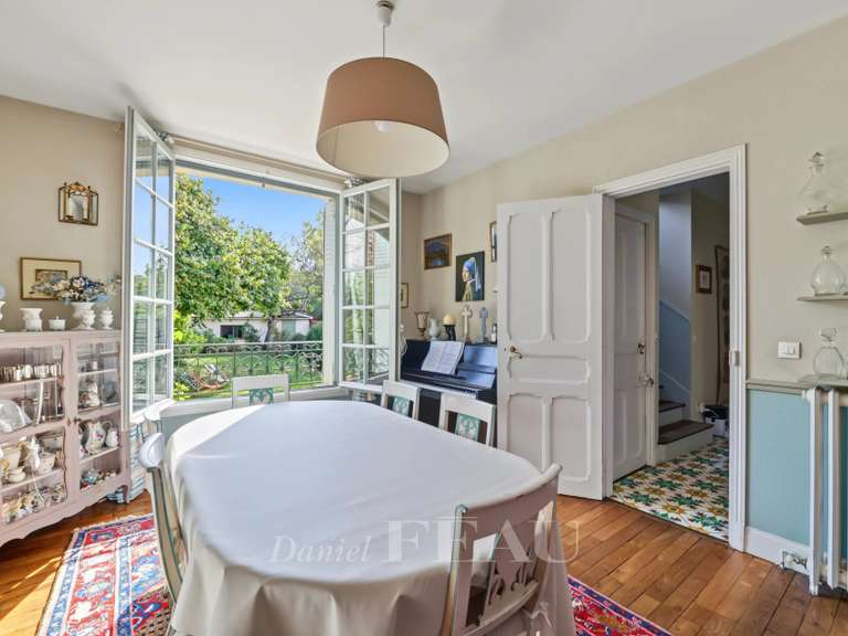 Maison Le Chesnay-Rocquencourt - 7 chambres - 213m²