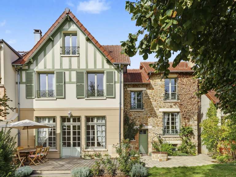 Maison Le Chesnay-Rocquencourt - 7 chambres - 213m²