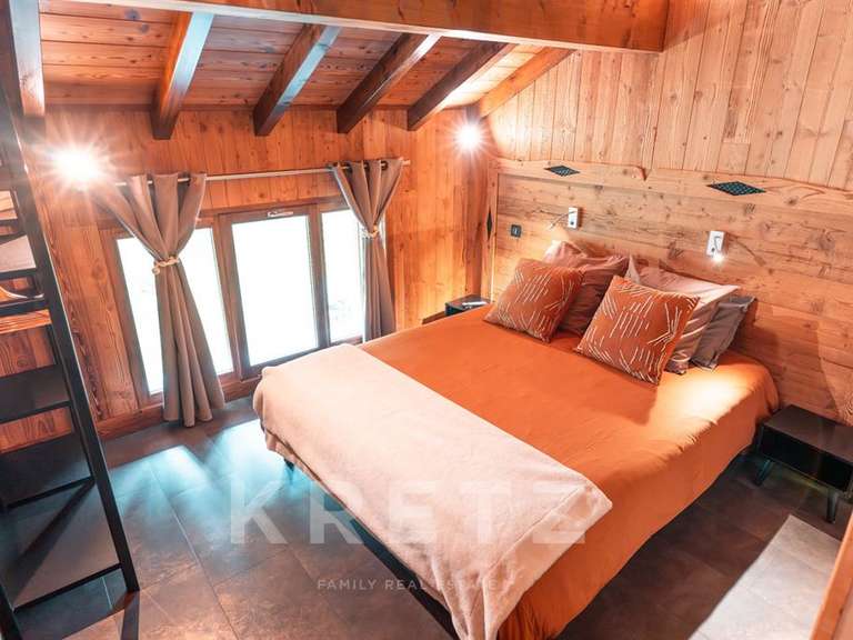 Chalet Le corbier - 7 chambres - 247m²