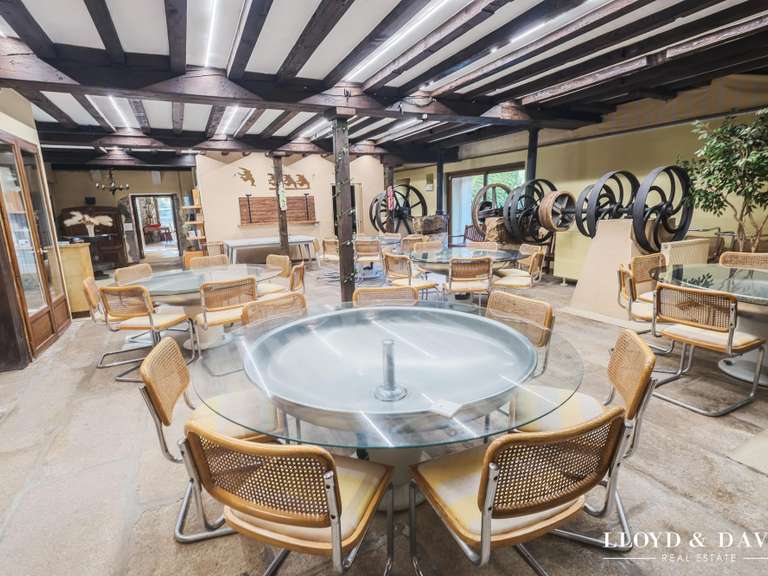 Maison Le Creusot - 6 chambres - 1200m²