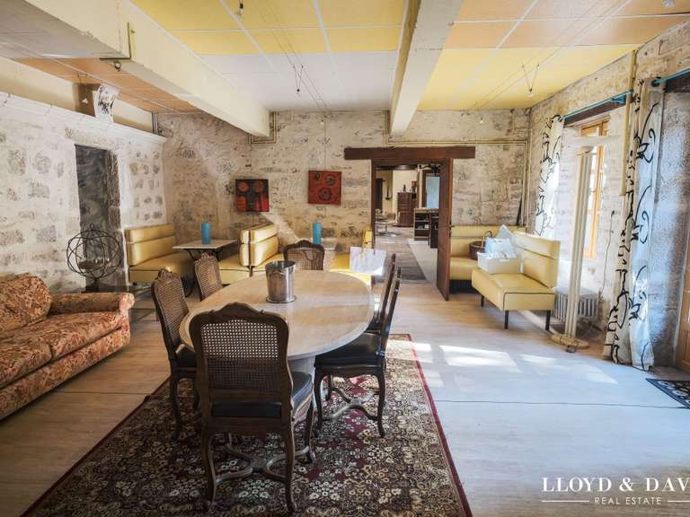 Maison Le Creusot - 6 chambres - 1200m²