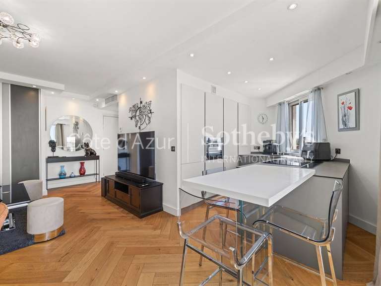 Appartement avec Vue sur mer Le cros-de-cagnes - 1 chambre - 48m²